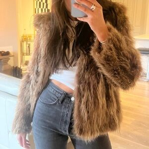 VTG fur coat✨✨